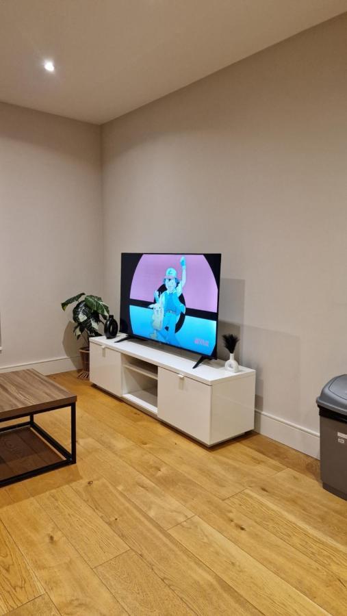 אילינג London City Apartment מראה חיצוני תמונה